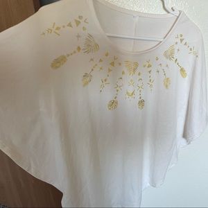 Butterfly sleeves tshirt